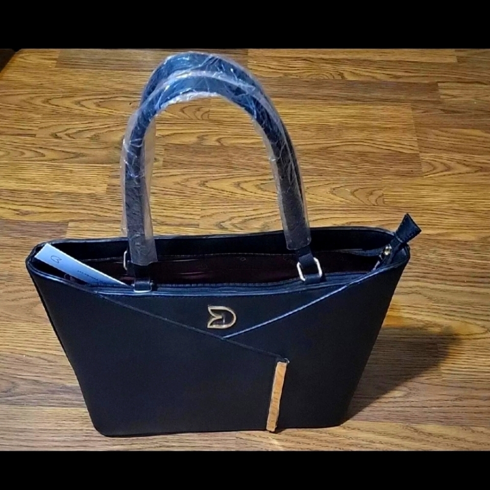 Darlings Black Vegan Leather Shoulder Bag GS-558 | NWT Stylish Handbag Purse
